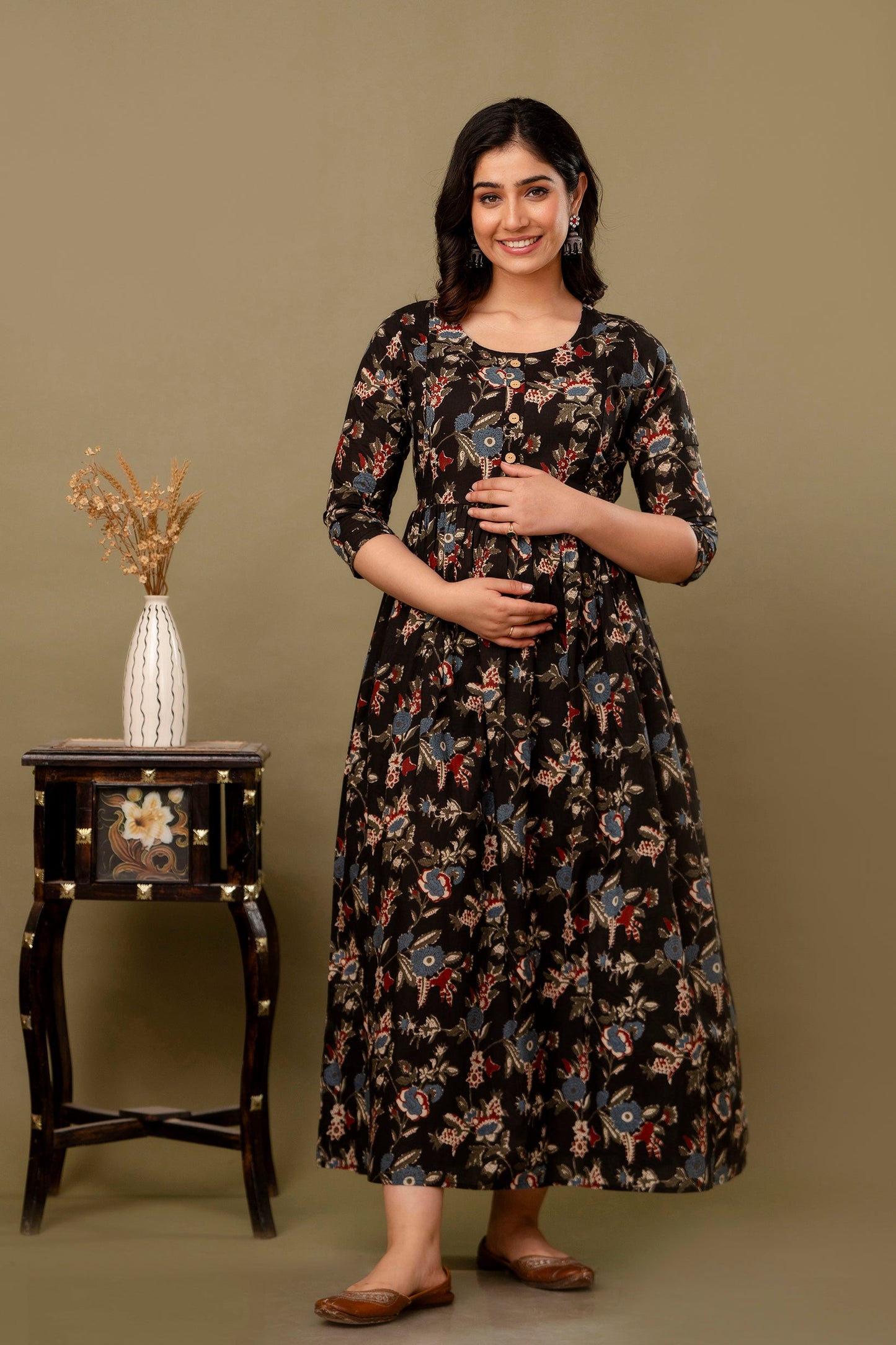 Hima Premium Cotton Anarkali Feeding & Maternity Kurti β 48 Inch Length, 2 Side Zips All-Day Comfort for Moms (Black)