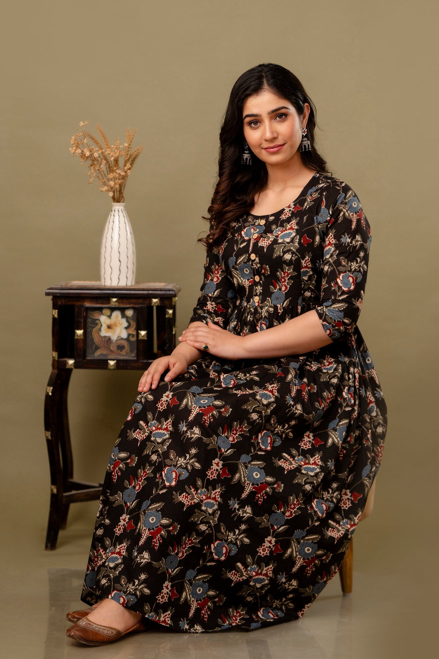 Hima Premium Cotton Anarkali Feeding & Maternity Kurti β 48 Inch Length, 2 Side Zips All-Day Comfort for Moms (Black)