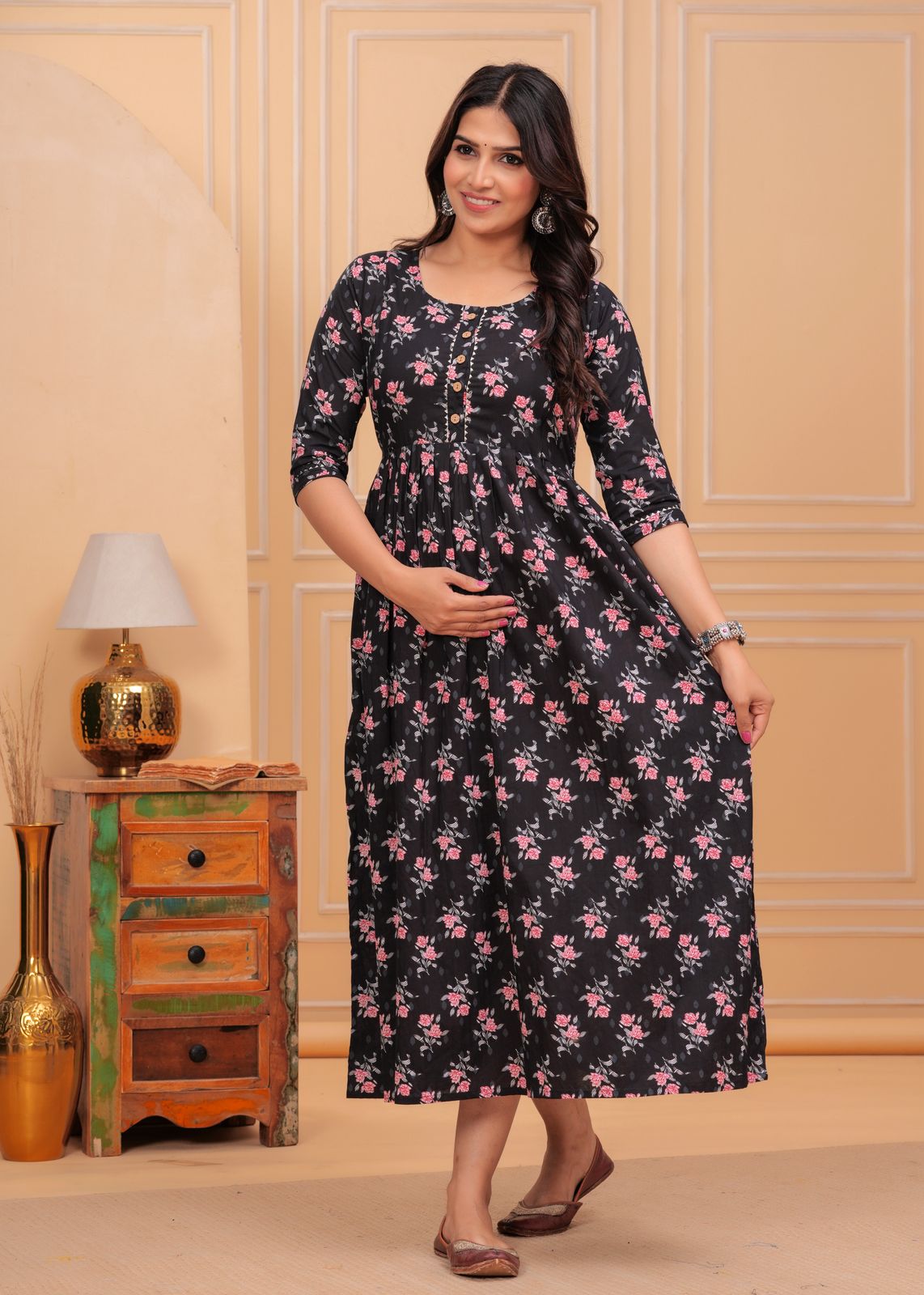 Hima Premium Cotton Anarkali Feeding & Maternity Kurti – 48 Inch Length, 2 Side Zips All-Day Comfort for Moms (Black & Pink )