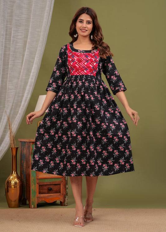 Hima Premium Cotton Anarkali Feeding & Maternity Kurti – 48 Inch Length, 2 Side Zips All-Day Comfort for Moms (Black Pink)